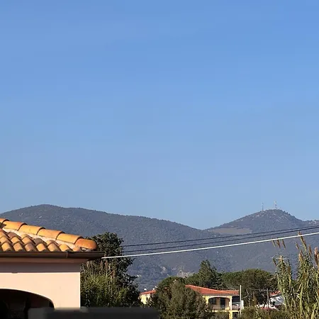 Confortevole A 10 Minuti Dal Mare Apartment